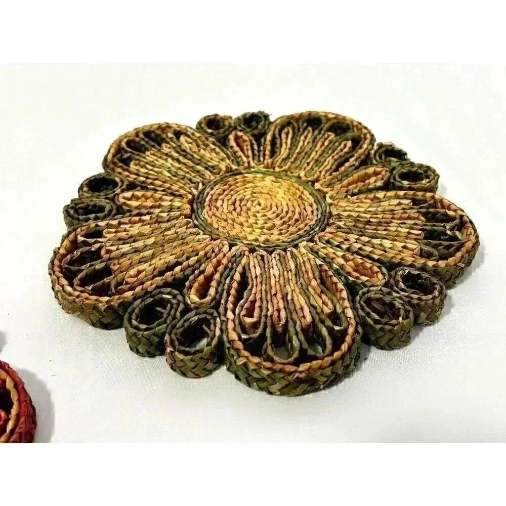Vtg Staw Rattan Woven‎ Kitchen Trivets Braided Boho Multicolor 8" Hot Pad Lot 2 - Picture 3 of 5